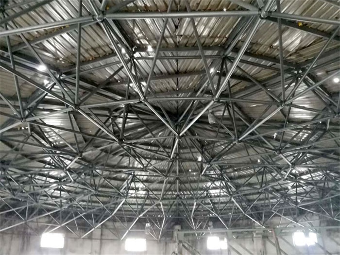 乌兰察布洗煤厂蓄水池网架